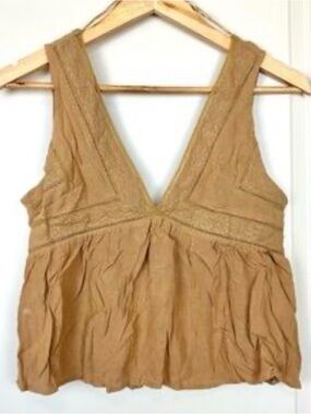 NWT Melrose Place V-neck cami Sleeveless Caramel sold at Nordstrom